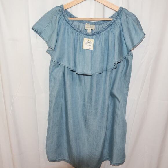 NWT Hinge Top One Size Blue Chambray Ruffled Elastic Neck - Picture 5 of 15